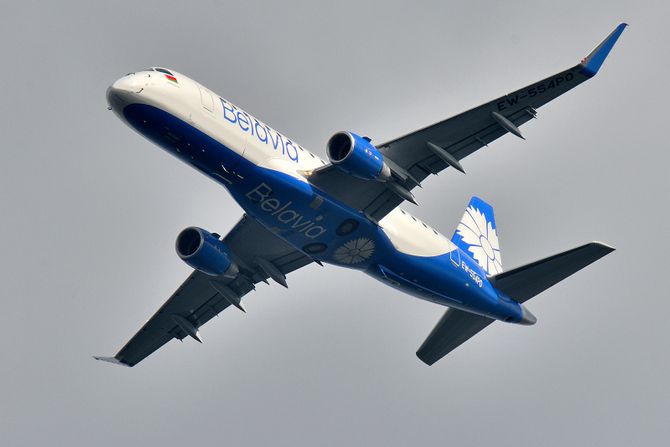 Belavia Embraer E190