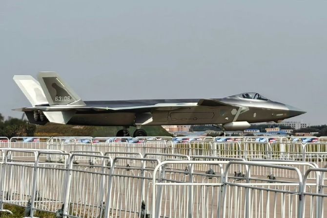 Chengdu J-20