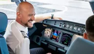 Rat za pilote: Zašto piloti sve češće menjaju avio-kompanije?