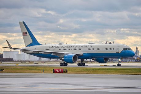 Boeing C 32 Boeing 757 200