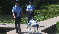 Robot pas patrolira ulicama kineskog grada: Ima 2 zadatka, od oktobra zvanično u službi