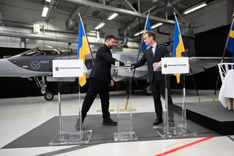 Volodimir Zelenski - Gripen borbeni avioni Volodimir Zelenski - Gripen borbeni avioni