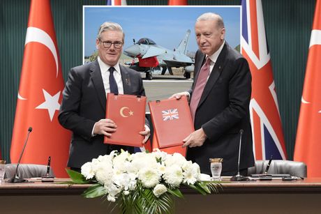 Kir Starmer i Redžep Tajip Erdogan, Eurofighter Typhoon Kir Starmer i Redžep Tajip Erdogan, Eurofighter Typhoon
