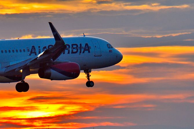 Air Serbia A-320