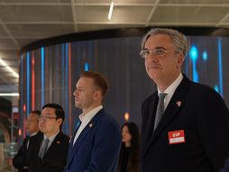 Predsednik PKS Marko Čadež u Pekingu sa vodećim kineskim e-commerce kompanijama Alibaba i JD.com