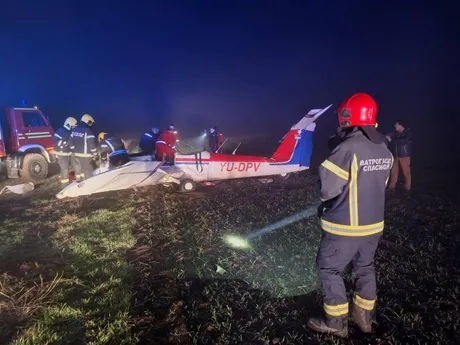 Avion pad nesreća udes