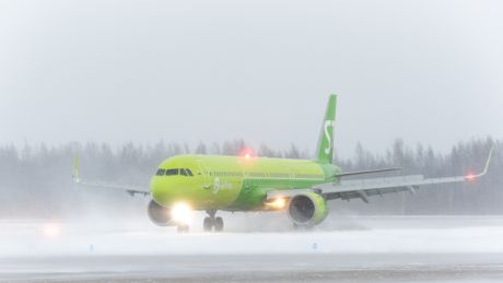 Airbus A320neo, zima, sneg
