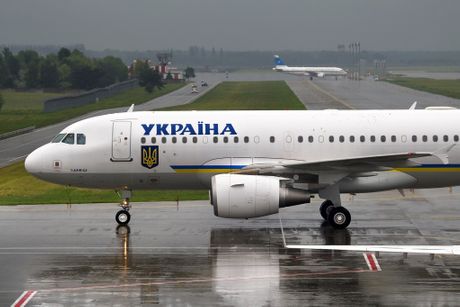 Avion Ukraine Government Airbus A319CJ