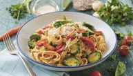 Integralna pasta sa povrćem za 15 minuta: Jednostavan recept sa povrćem koju možete spremiti svakog dana
