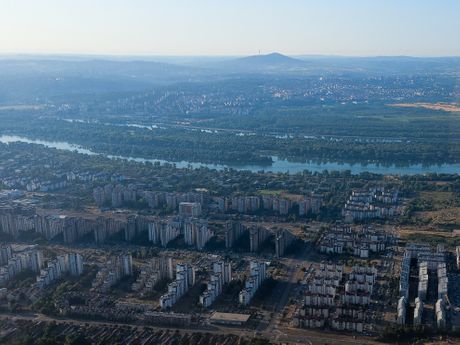 Reportaža sa leta Beograd - Prag - Beograd