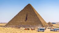 Arheolozi skenirali piramidu i ostali bez teksta: Dve neobične šupljine menjaju priču staru 4.500 godina