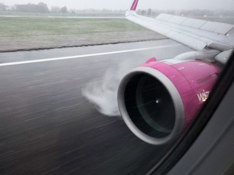 Reportaža sa leta Beograd - Bergamo - Beograd