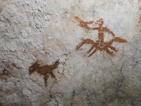 Indonezija, Sulavesij najstariji crteži u pećini, umetnost pećina