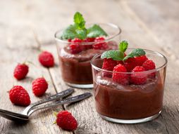 čokoladni mus sa malinom