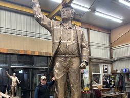 Statua Donald J Trump