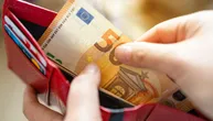 Građani pohrlili u menjačnice, vlasnici se hitno oglasili: Evo šta se dešava sa evrima!
