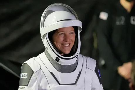 Sofija Adeno Crew-12