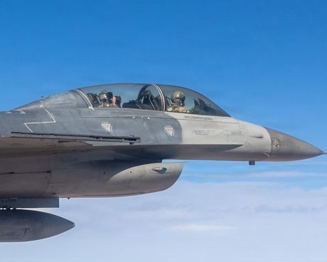 F-16D