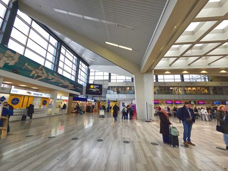 Reportaža: BEG-MUC-BEG, Reportaža, MUC BEG