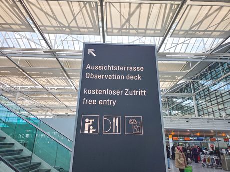 Reportaža: BEG-MUC-BEG, Reportaža, MUC BEG