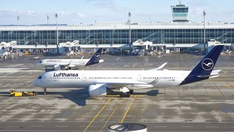 Reportaža: BEG-MUC-BEG, Reportaža, MUC BEG