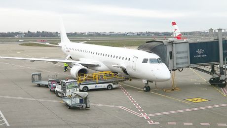 Reportaža: BEG-MUC-BEG, Reportaža, MUC BEG