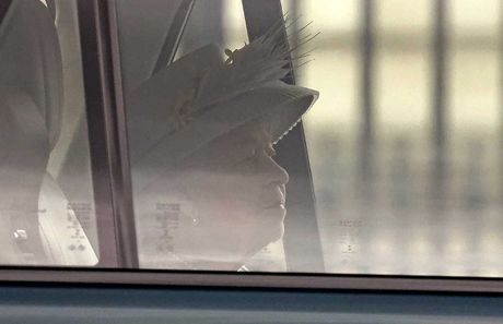 Kraljica Elizabeta II, rover