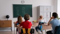 Moratorijum na veštačku inteligenciju: Škole u ovom gradu neće koristiti četbotove tokom 2026/2027.