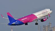 Wizz Air ipak ostaje u Srbiji: Direktorat izmenio pravilnik, sporna odredba odložena do marta 2027.