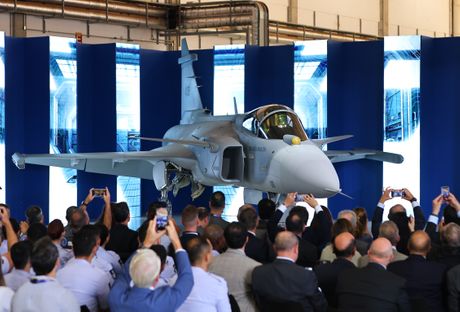 Prvi Gripen E proizveden u Brazilu