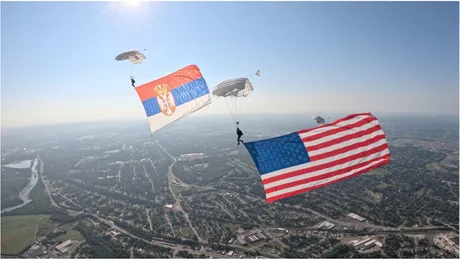 Dimitrije Dadić, padobranac