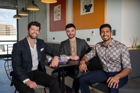 Artur Mekvoters, Danijel Vilson, Jaš Patel