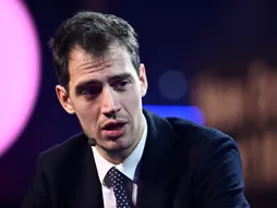 Mistral AI, Arthur Mensch, Izvršni direktor kompanije Mistral AI Artur Menš