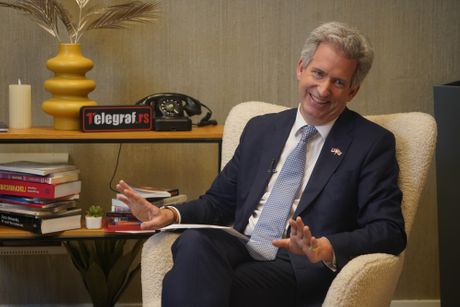 Edvard Ferguson, Ambasador Velike Britanije u Srbiji