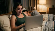 Da li je ChatGPT samo za posao ili je OK koristiti ga za privatan život? Istorija ovog četa je okončala vezu