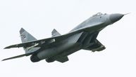 "Svetionik svim braniocima otadžbine": MiG-29, helikopteri i padobranci u čast Milenka Pavlovića