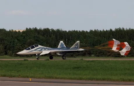 Avion Suhoj Su 57