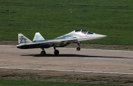 Avion Suhoj Su 57