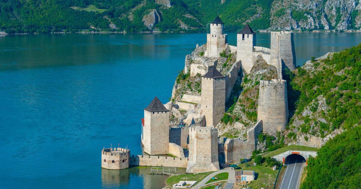 Marble Monument Found on the Hamam Floor: Tombstone of Stefan Kuvet Discovered at Golubac Fortress