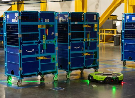 Amazon kompanija, Roboti