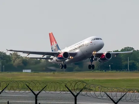 Air Serbia A319, YU-APD