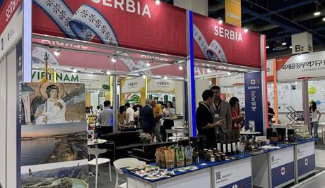 Korejski import Expo, PKS
