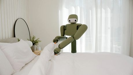 Robot Isaac 1