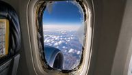 Zašto je putnik iz Srbije imao sreću: Da je prozor pukao na 11.000 metara, posledice bi bile mnogo teže