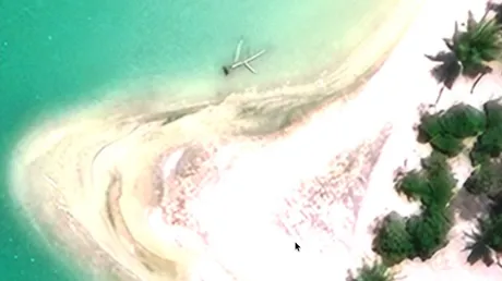 A satellite image shows the Taraia Object in a lagoon on Nikumaroro