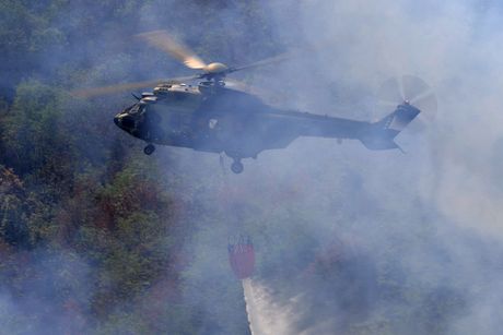 H215 Super Puma MUP Srbije gašenje požara