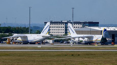 An-124 Leipzig Halle Lajpcig, Avion