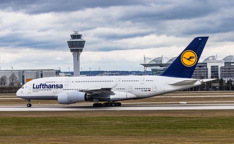 Minhen aerodrom, Lufthansa Airbus A380