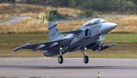 Gripen F prvi put u vazduhu: Novi dvosed Saaba poleteo u Švedskoj