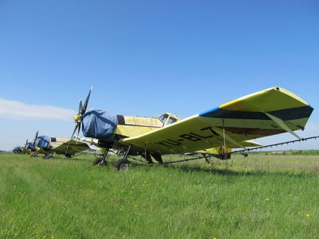 PZL M-18 Dromader